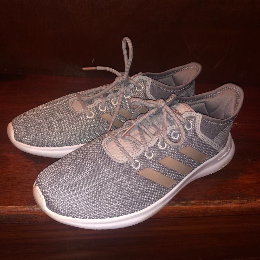 Adidas Cloudfoam Running Shoes. Size 7.5